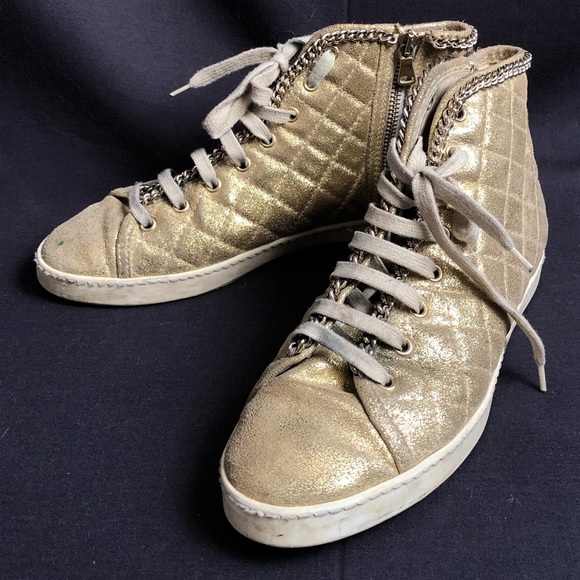 Stokton gold quilted suede chain zipper hi tops - Picture 1 of 5